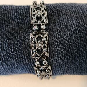 Vintage Monet Rhinestone Link Bracelet Black & Silver